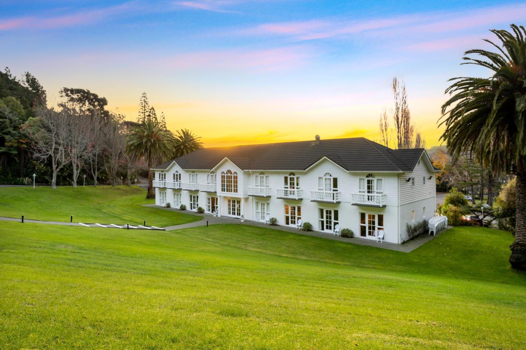 Wallaceville Motor Lodge Upper Hutt Exterior foto